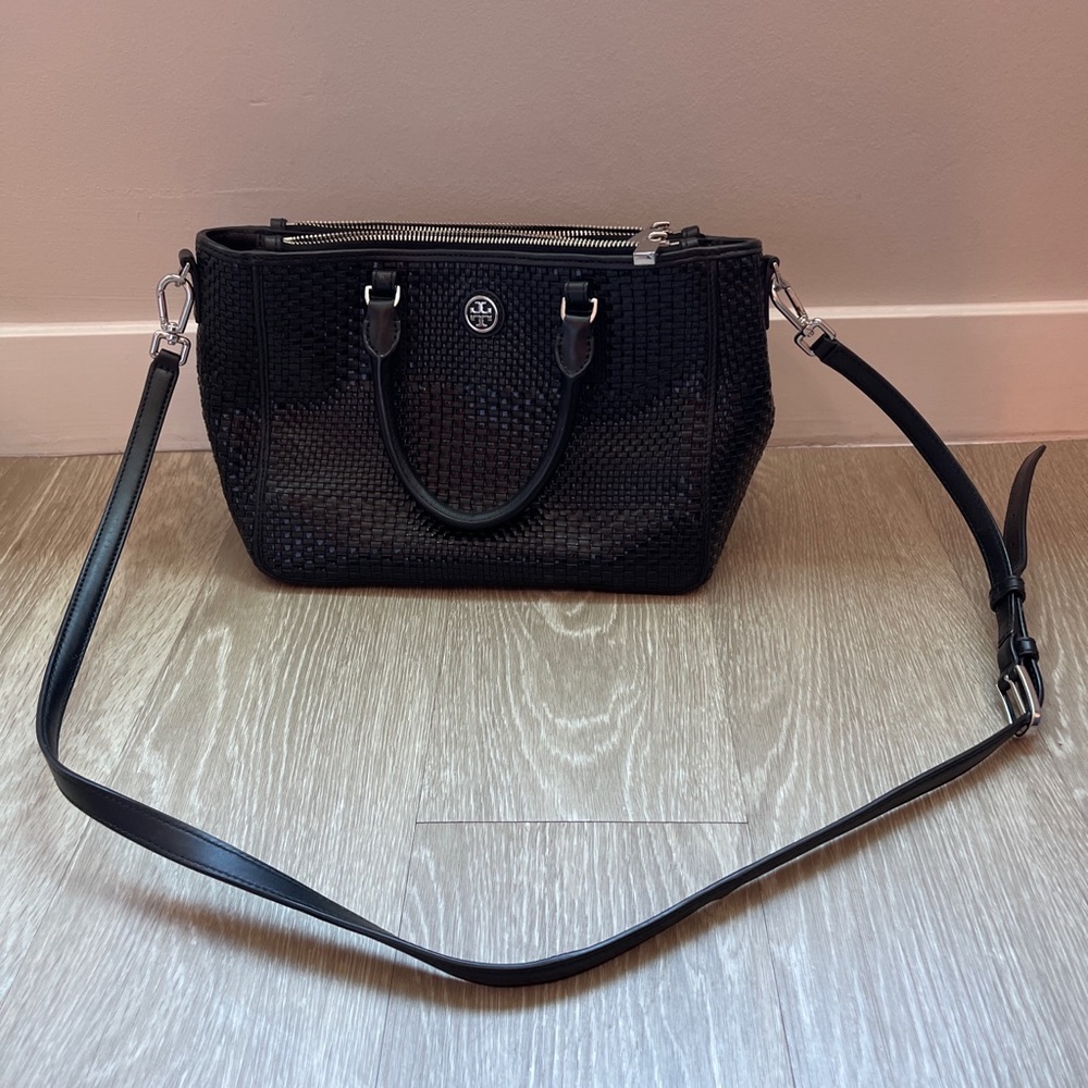 Rare Tory Burch Woven Robinson Tote